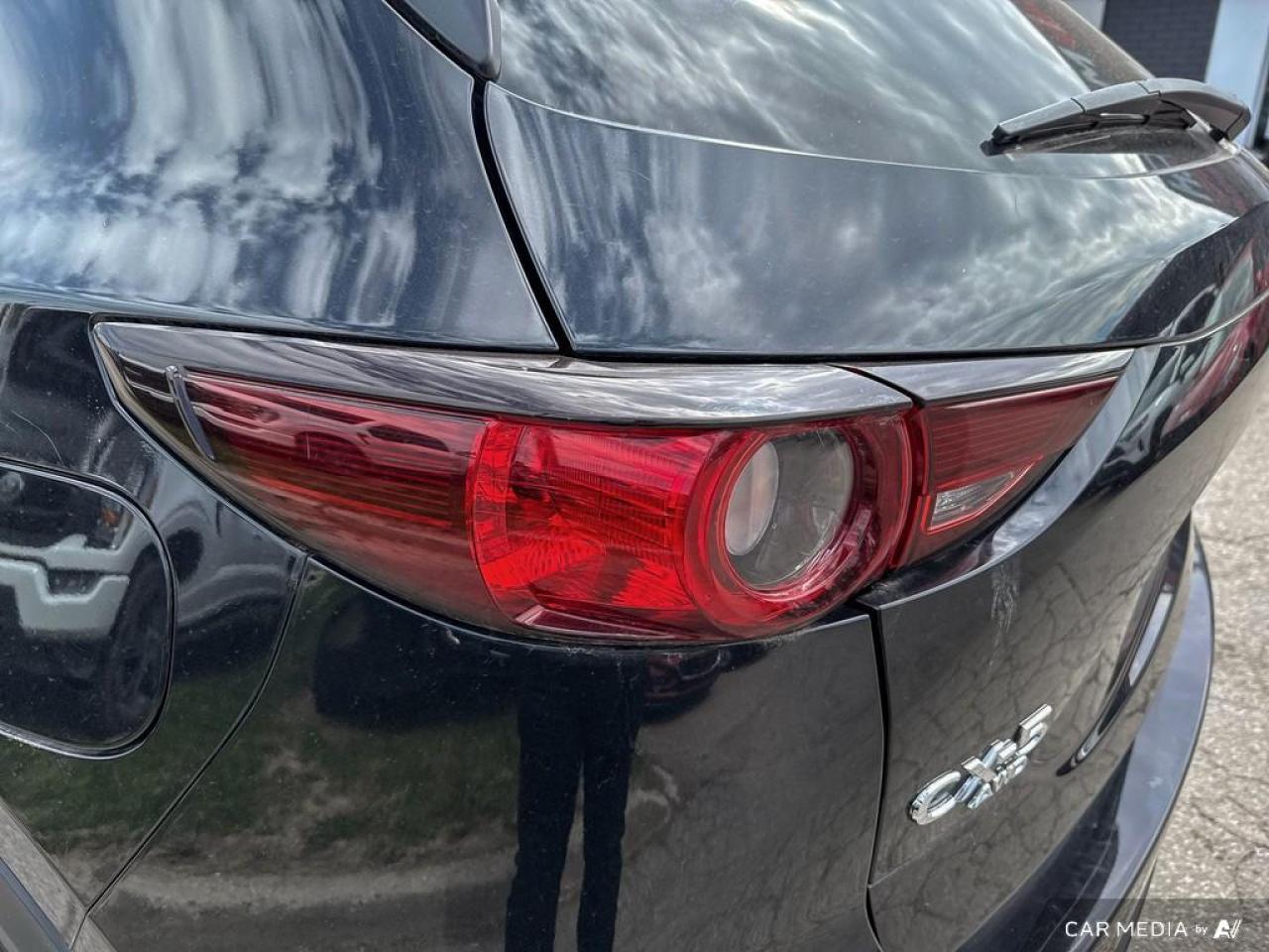 2020 Mazda CX-5 GS / AWD / ROOF / LEATHER / HTD SEATS / ALLOYS - Photo #8