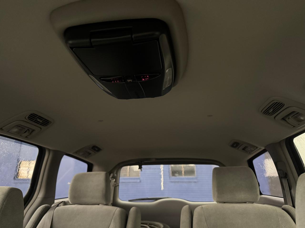 2005 Toyota Sienna CE - Photo #28