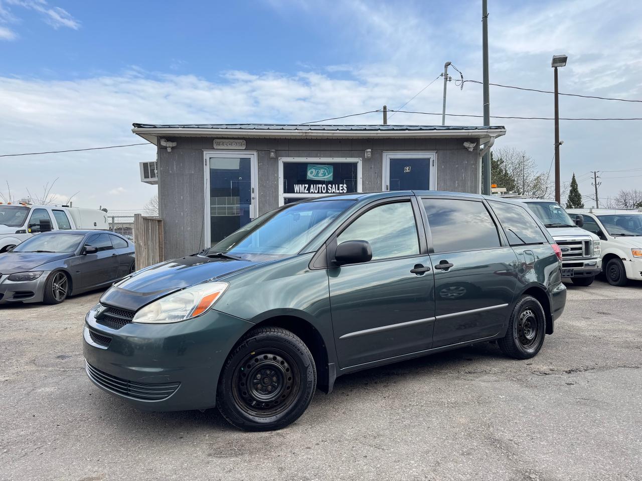 2005 Toyota Sienna CE