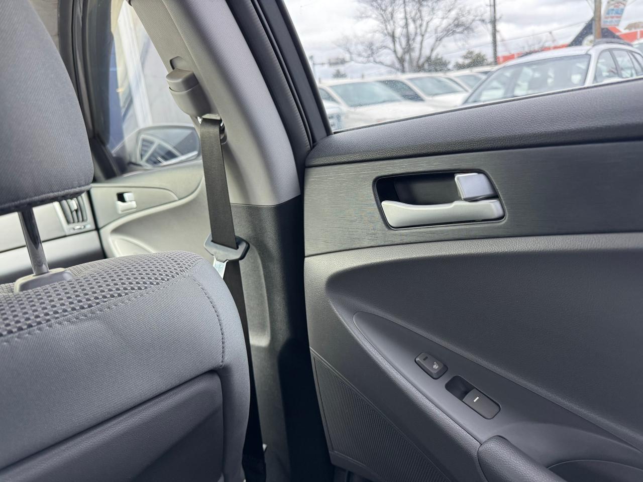 2014 Hyundai Sonata GLS - Photo #25