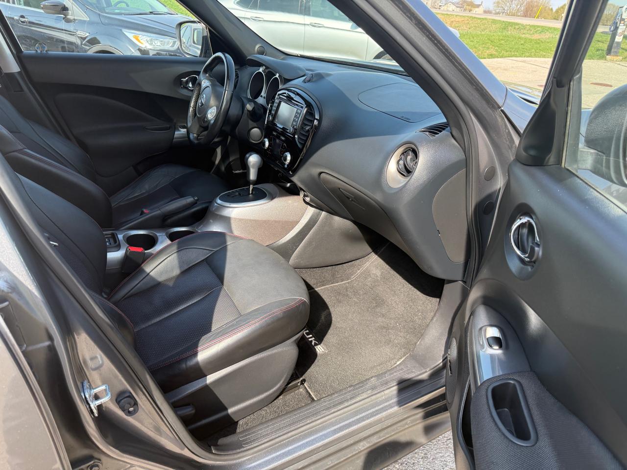 2015 Nissan Juke SL AWD SUNROOF NAVIGATION - Photo #3