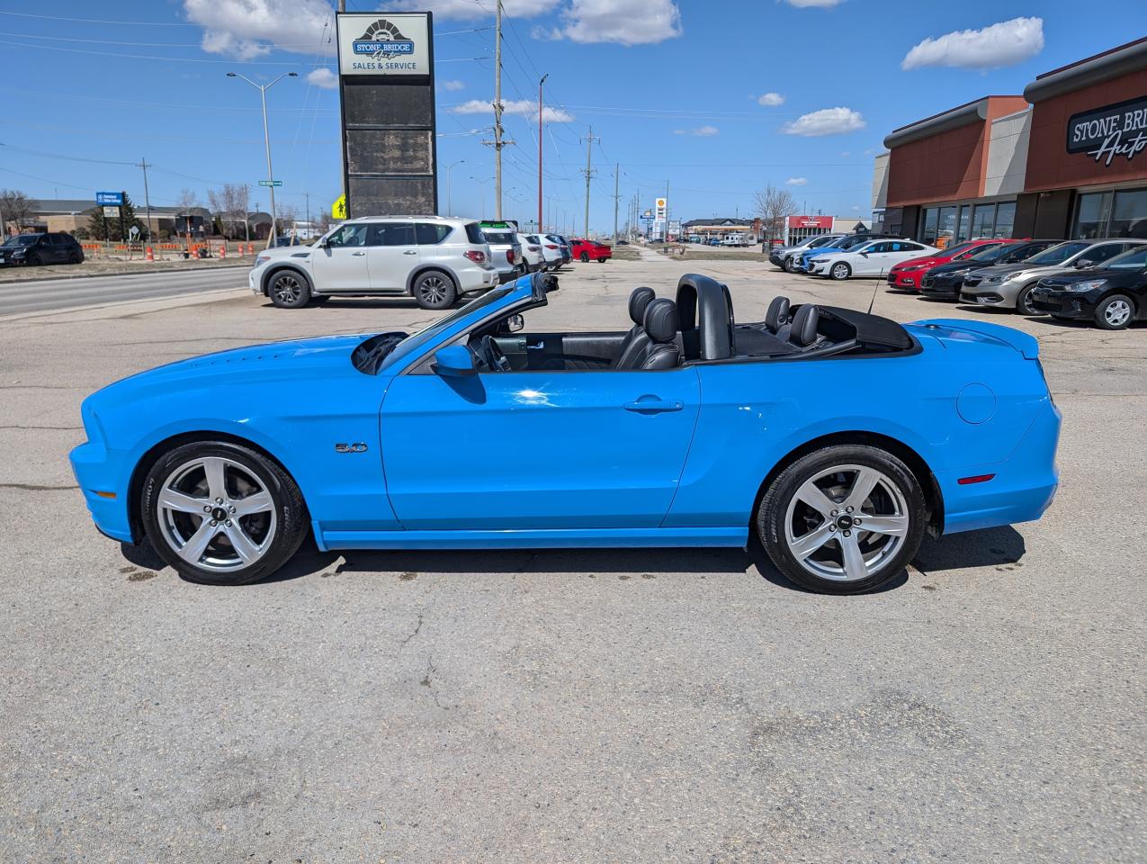2013 Ford Mustang GT | LEATHER | V8 | Bluetooth - Photo #6