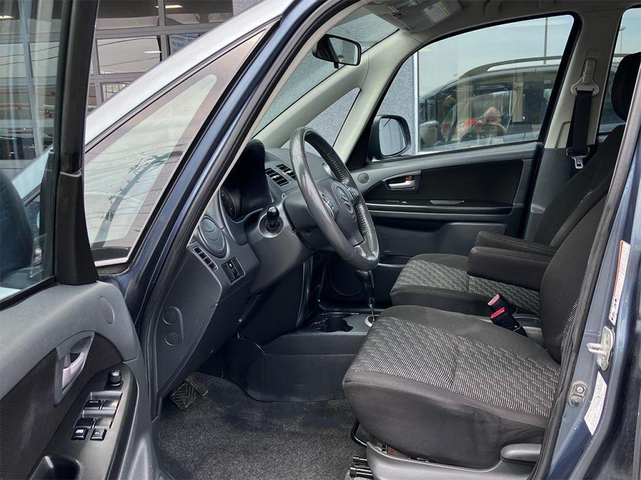 2009 Suzuki SX4 JX | AWD | HATCHBACK | ALLOY WHEELS - Photo #6