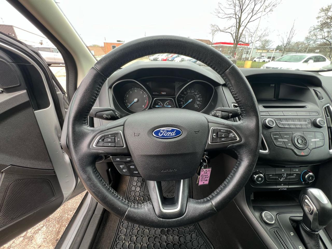2016 Ford Focus AUTO LOW KM NO ACCIDENT BACKUP CAM SUNROOF B-TOOTH - Photo #16
