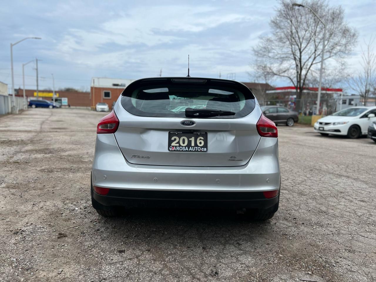 2016 Ford Focus AUTO LOW KM NO ACCIDENT BACKUP CAM SUNROOF B-TOOTH Photo3