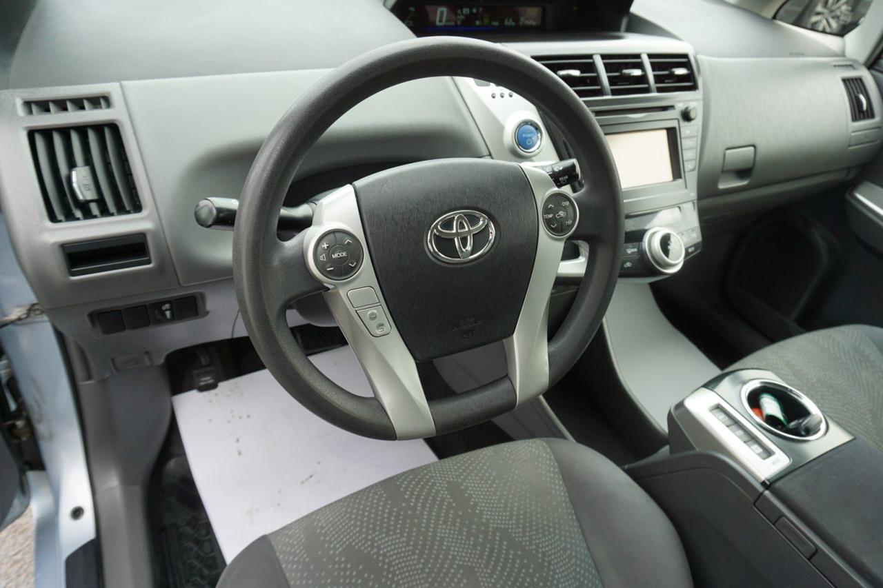 2014 Toyota Prius V CERTIFIED *SERVICE RECORDS* CAMERA BLUETOOTH HEATED SEATS CRUISE ALLOYS - Photo #9