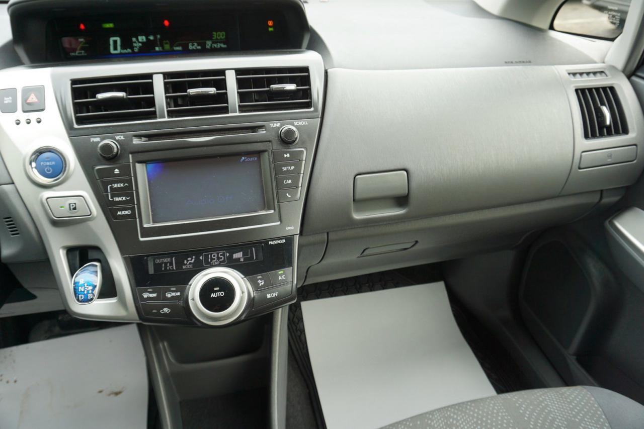 2014 Toyota Prius V CERTIFIED *SERVICE RECORDS* CAMERA BLUETOOTH HEATED SEATS CRUISE ALLOYS - Photo #12