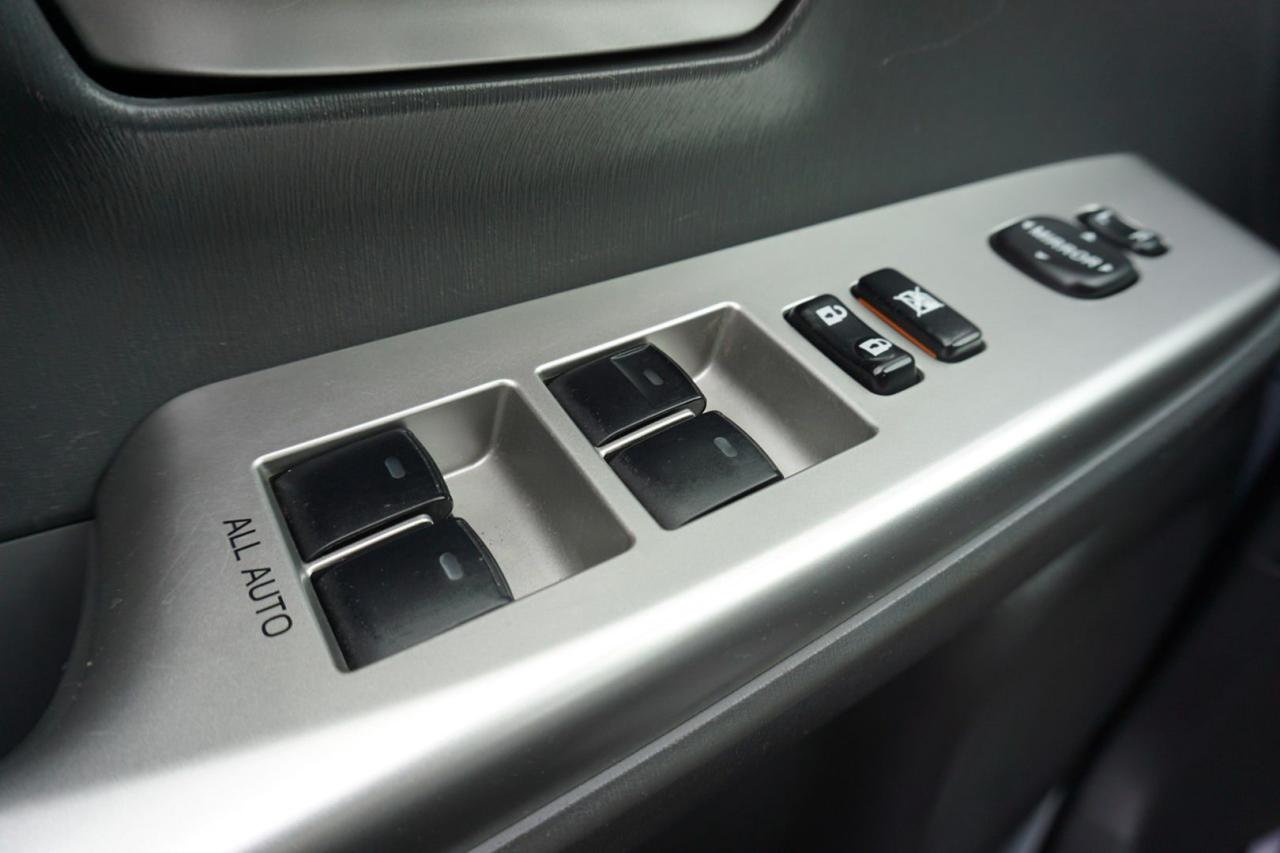 2014 Toyota Prius V CERTIFIED *SERVICE RECORDS* CAMERA BLUETOOTH HEATED SEATS CRUISE ALLOYS - Photo #26