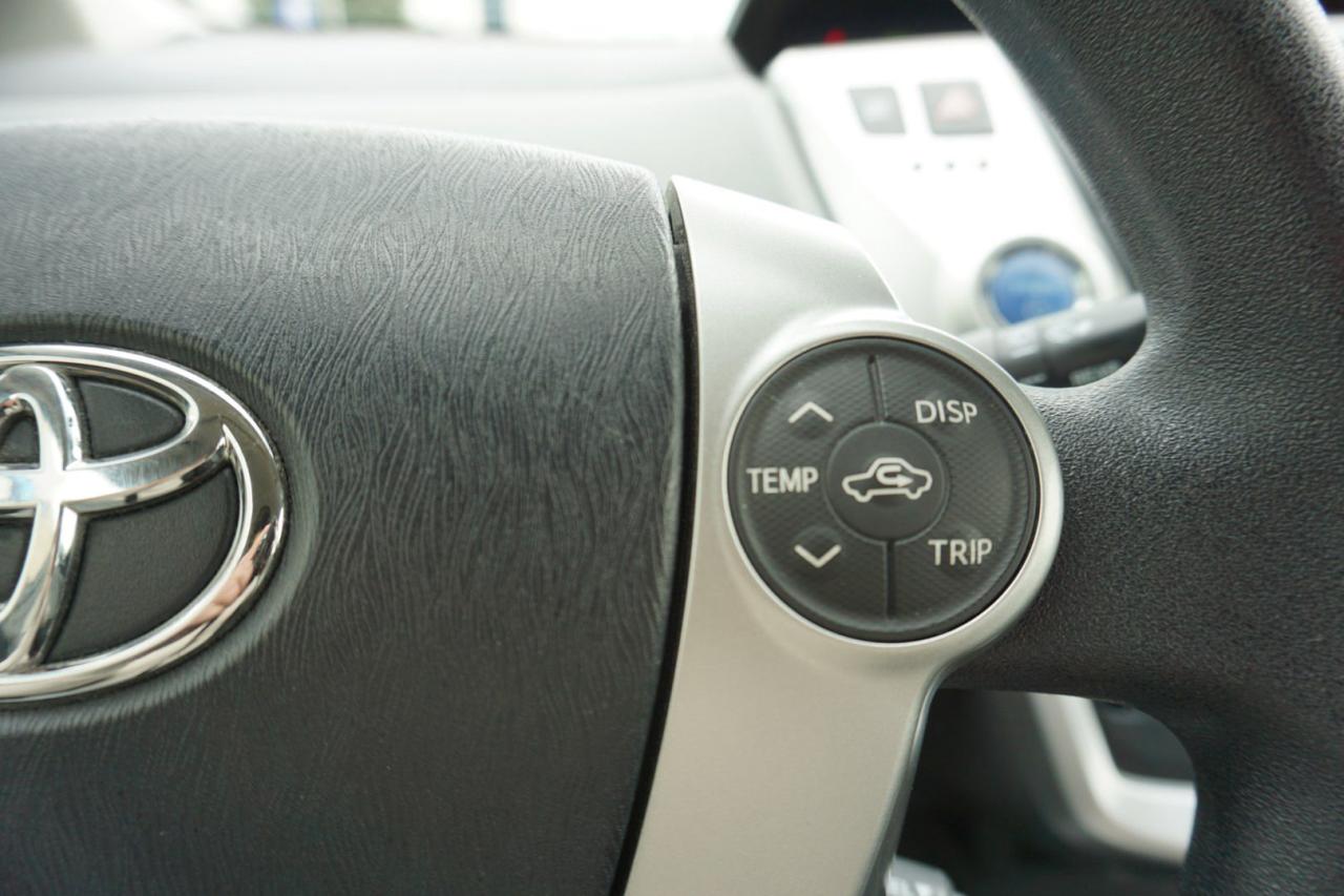2014 Toyota Prius V CERTIFIED *SERVICE RECORDS* CAMERA BLUETOOTH HEATED SEATS CRUISE ALLOYS - Photo #28