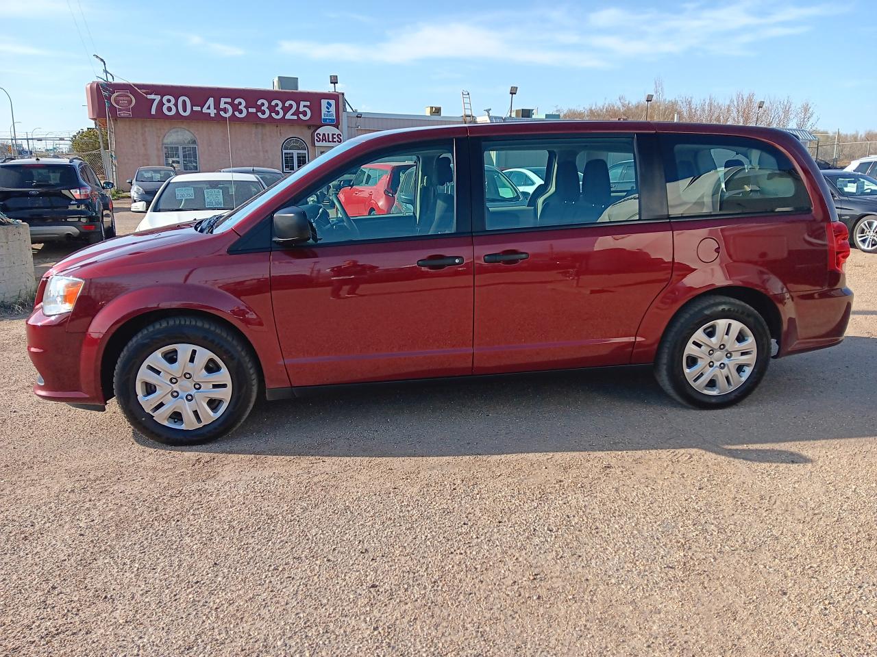 2019 Dodge Grand Caravan 7 Pass, BU Cam, Power Seat, Bluetooth - Photo #4