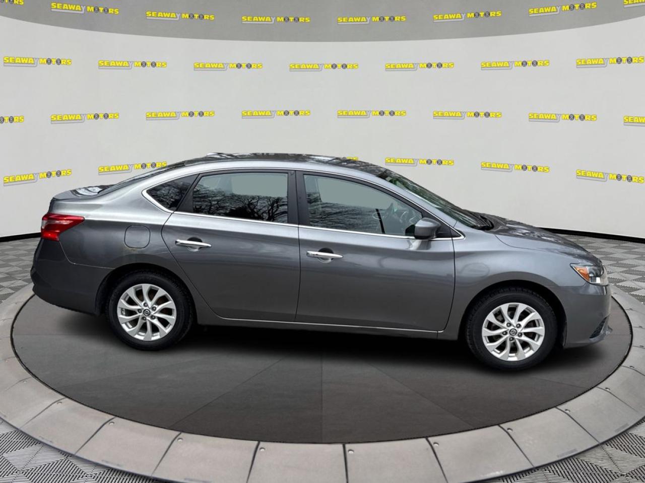 2016 Nissan Sentra SR - Photo #2