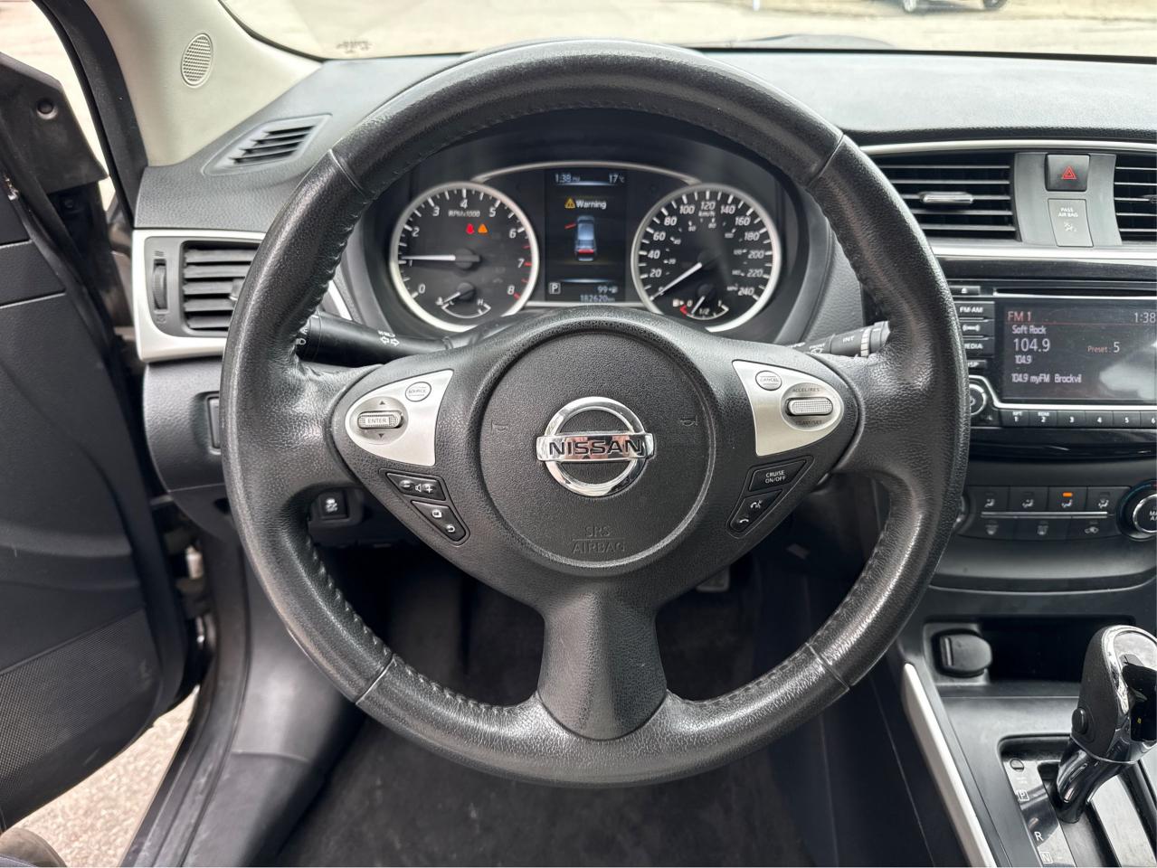 2016 Nissan Sentra SR - Photo #14