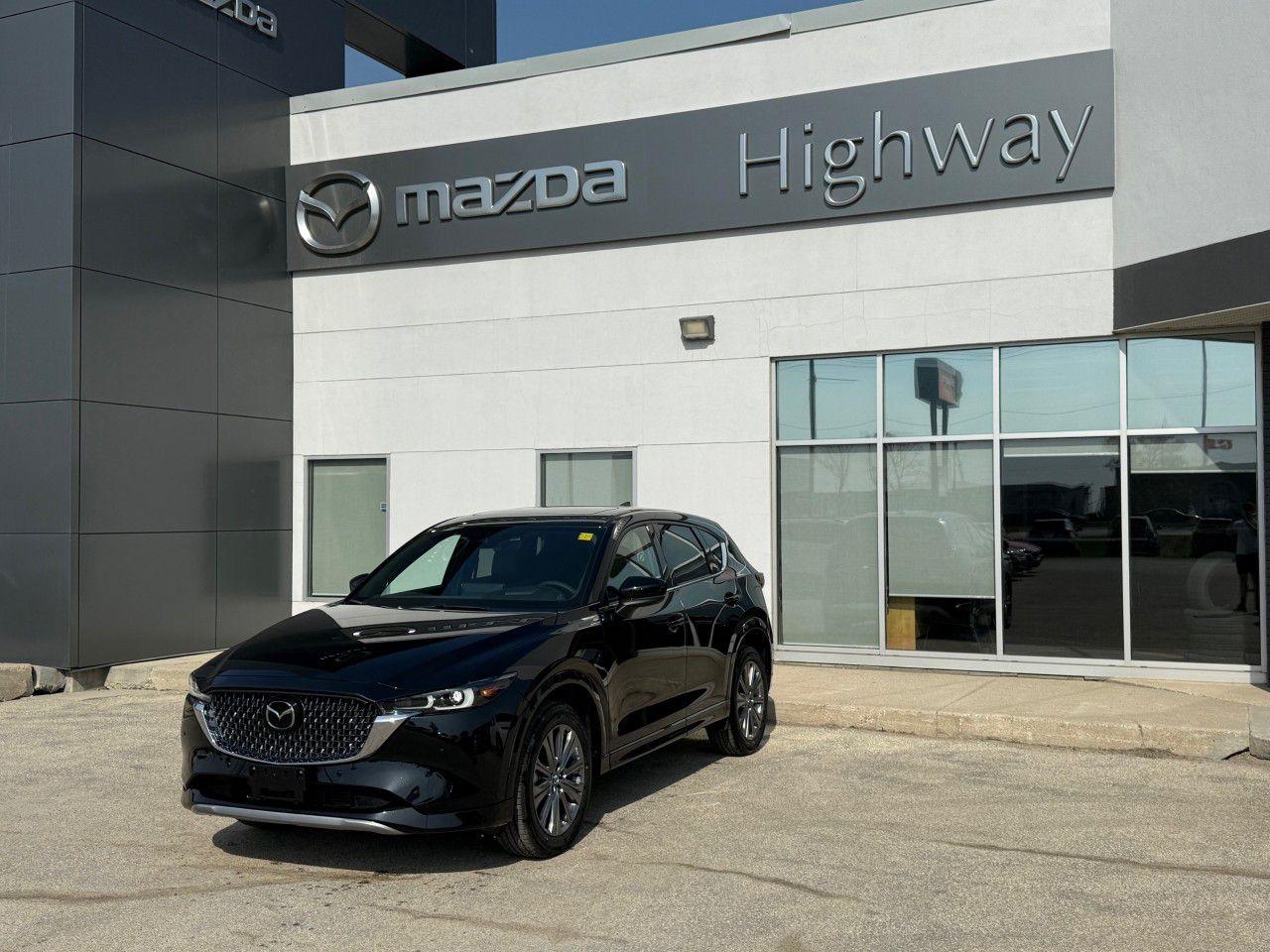 New 2025 Mazda CX-5 Signature AWD for sale in Steinbach, MB