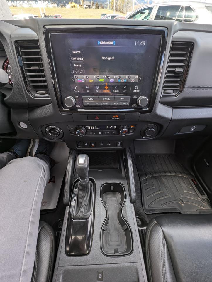 2022 Nissan Frontier Pro-4X Photo