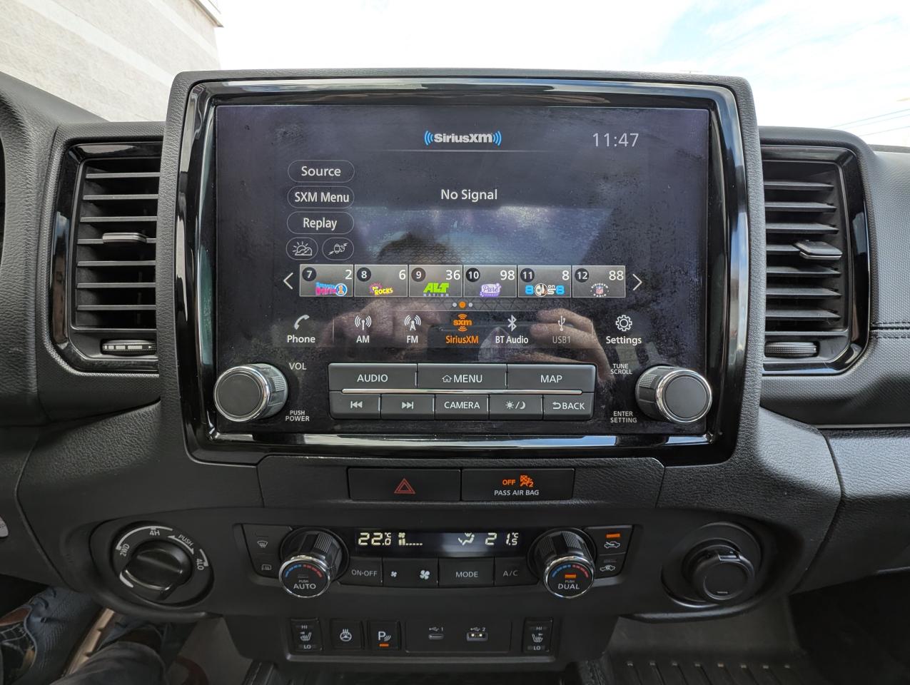 2022 Nissan Frontier Pro-4X Photo