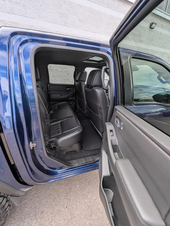 2022 Nissan Frontier Pro-4X Photo