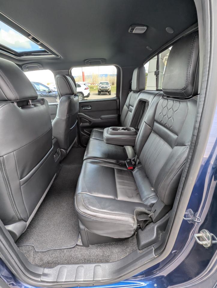 2022 Nissan Frontier Pro-4X Photo