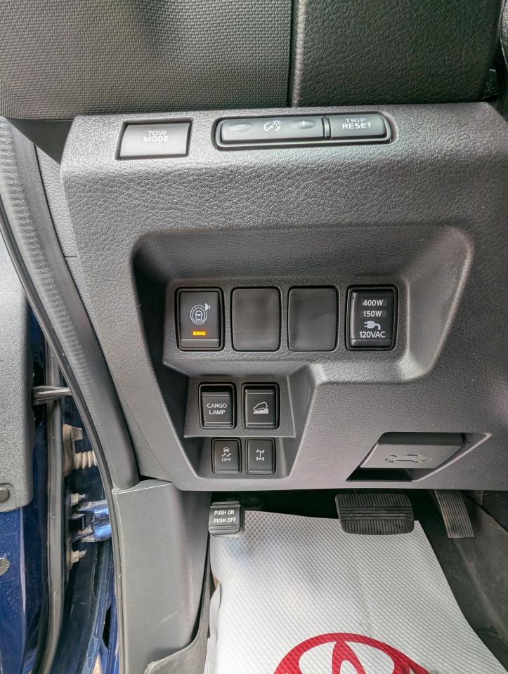 2022 Nissan Frontier Pro-4X Photo