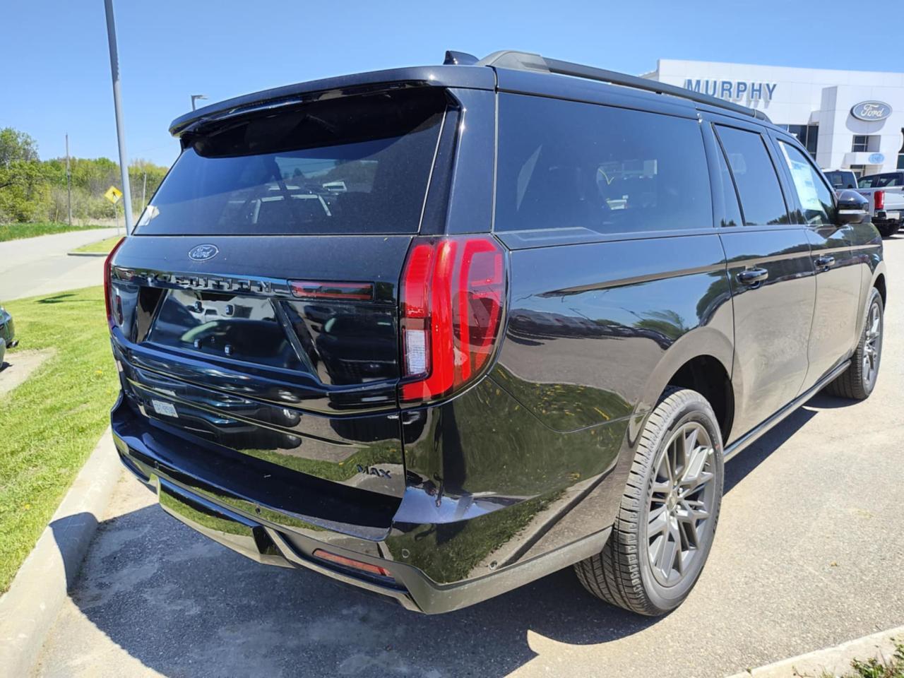 2025 Ford Expedition Platinum Max
