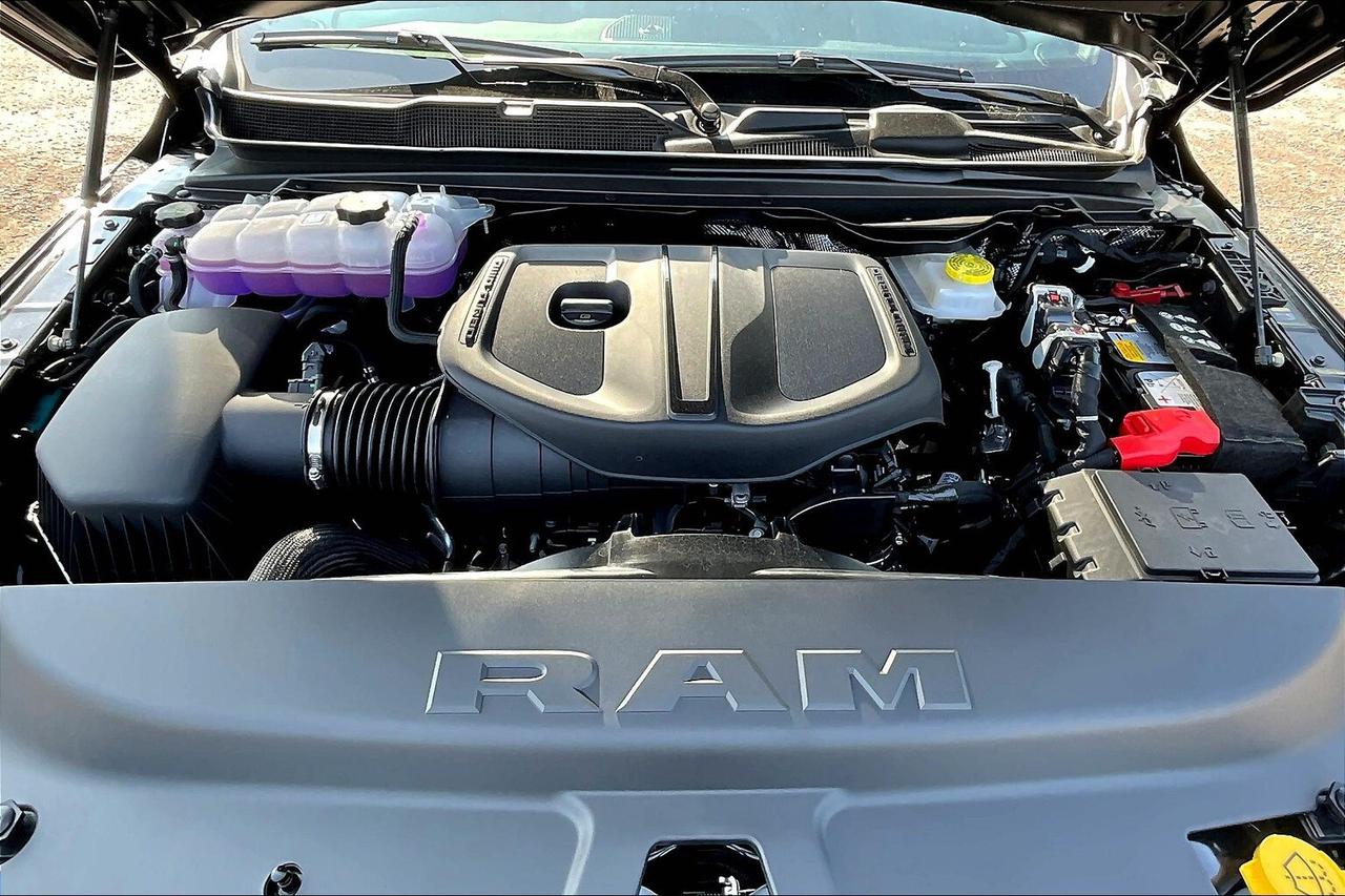 2025 RAM 1500 BIG HORN | Level1 Equip | Buckets | 3.0L Hurricane Photo