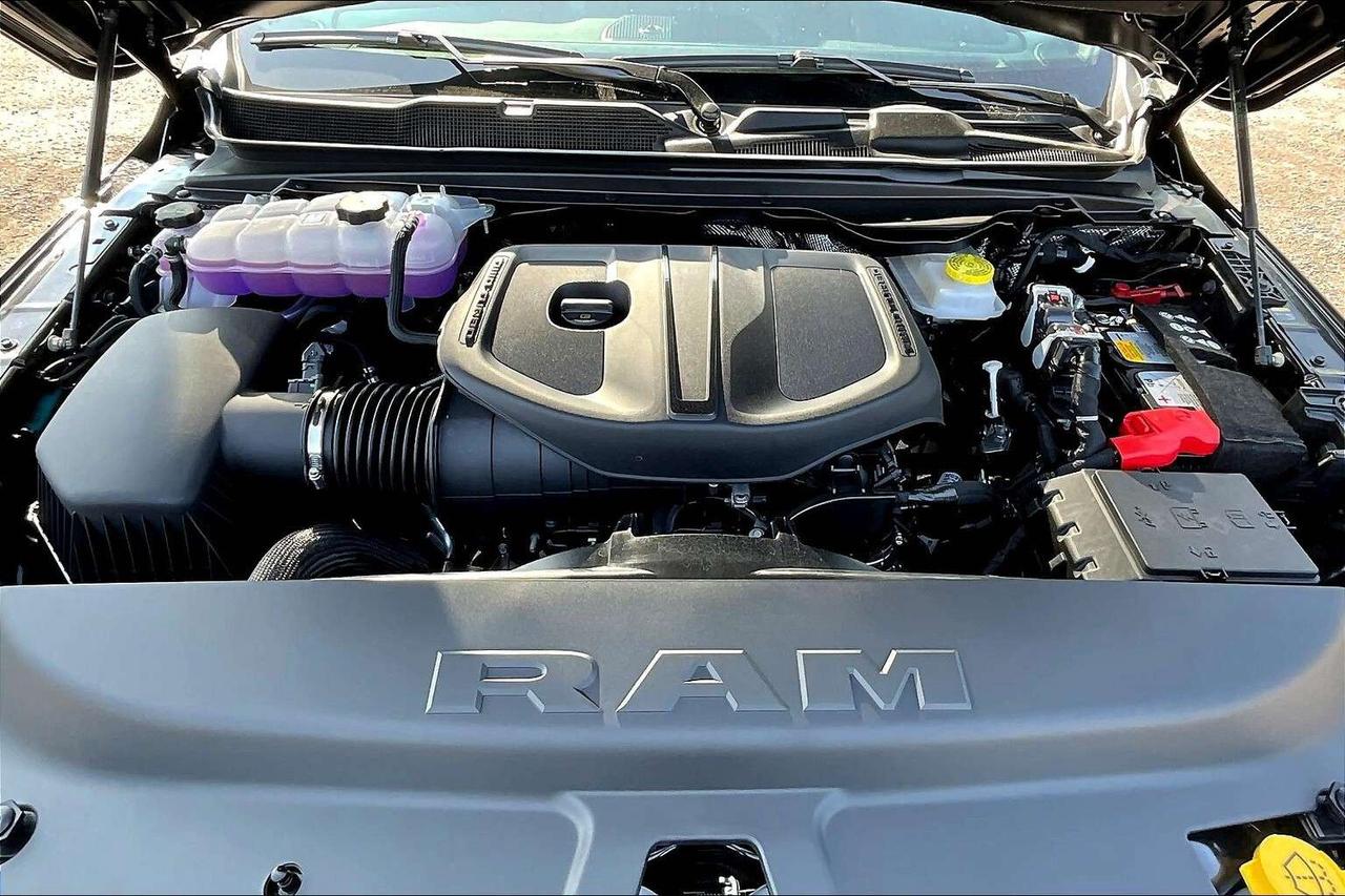 2025 RAM 1500 BIG HORN | Level1 Equip | Buckets | 3.0L Hurricane Photo