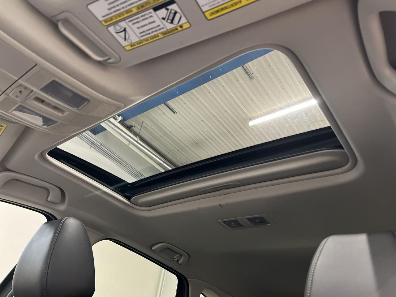 2020 Mazda CX-5 GS| AWD| LEATHER| SUNROOF| HTD SEATS| ALLOYS Photo