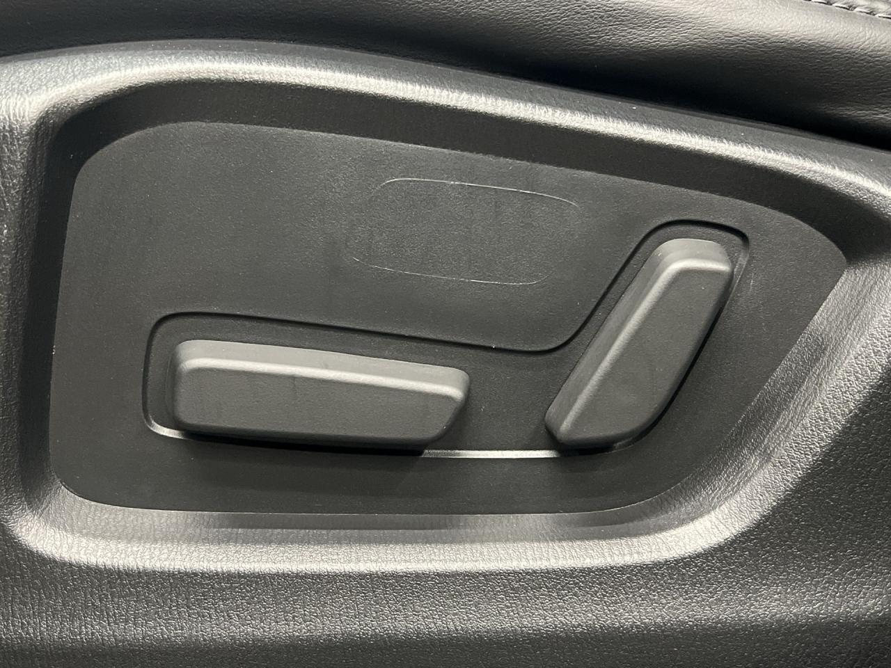 2020 Mazda CX-5 GS| AWD| LEATHER| SUNROOF| HTD SEATS| ALLOYS Photo