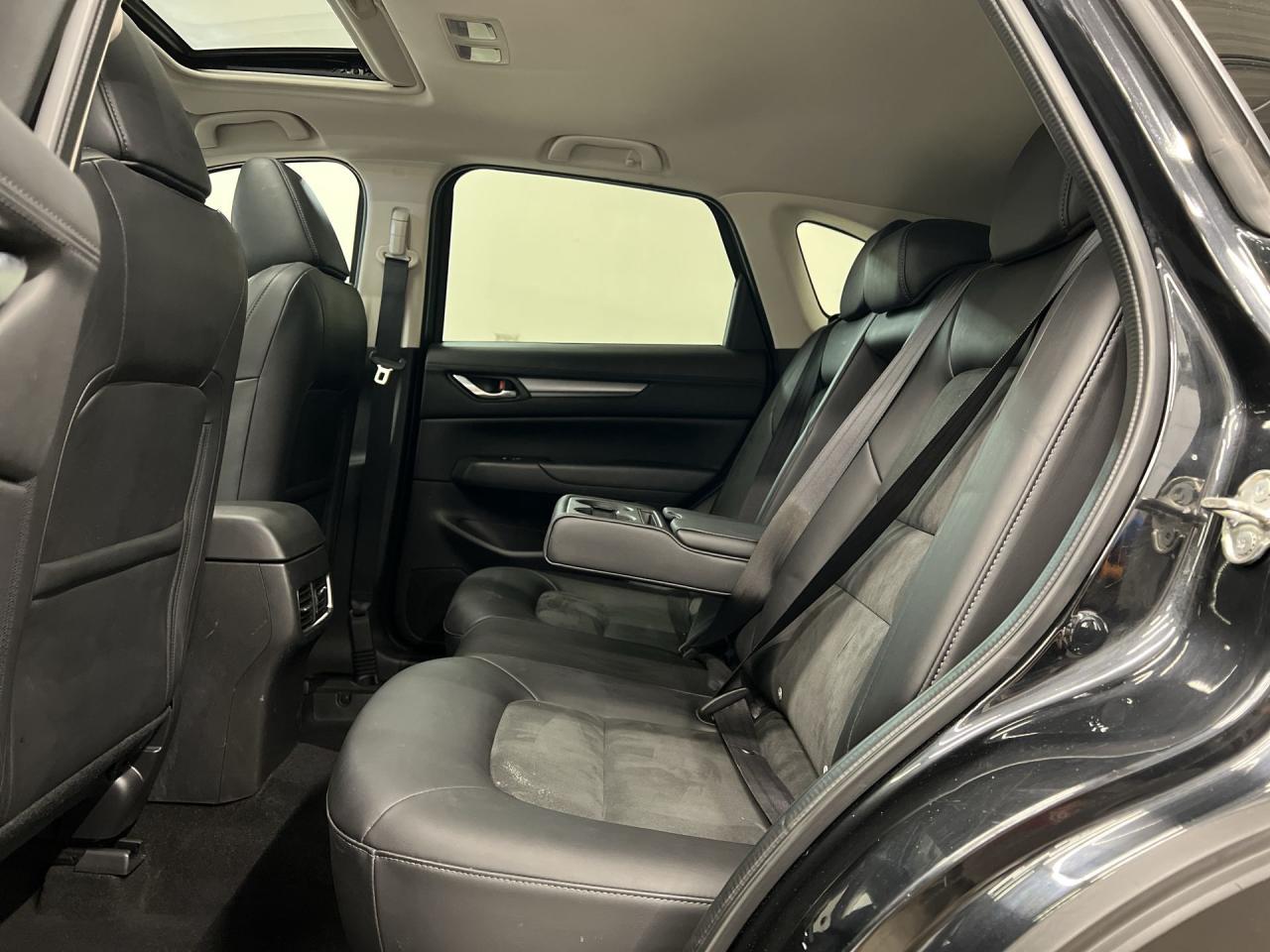 2020 Mazda CX-5 GS| AWD| LEATHER| SUNROOF| HTD SEATS| ALLOYS Photo