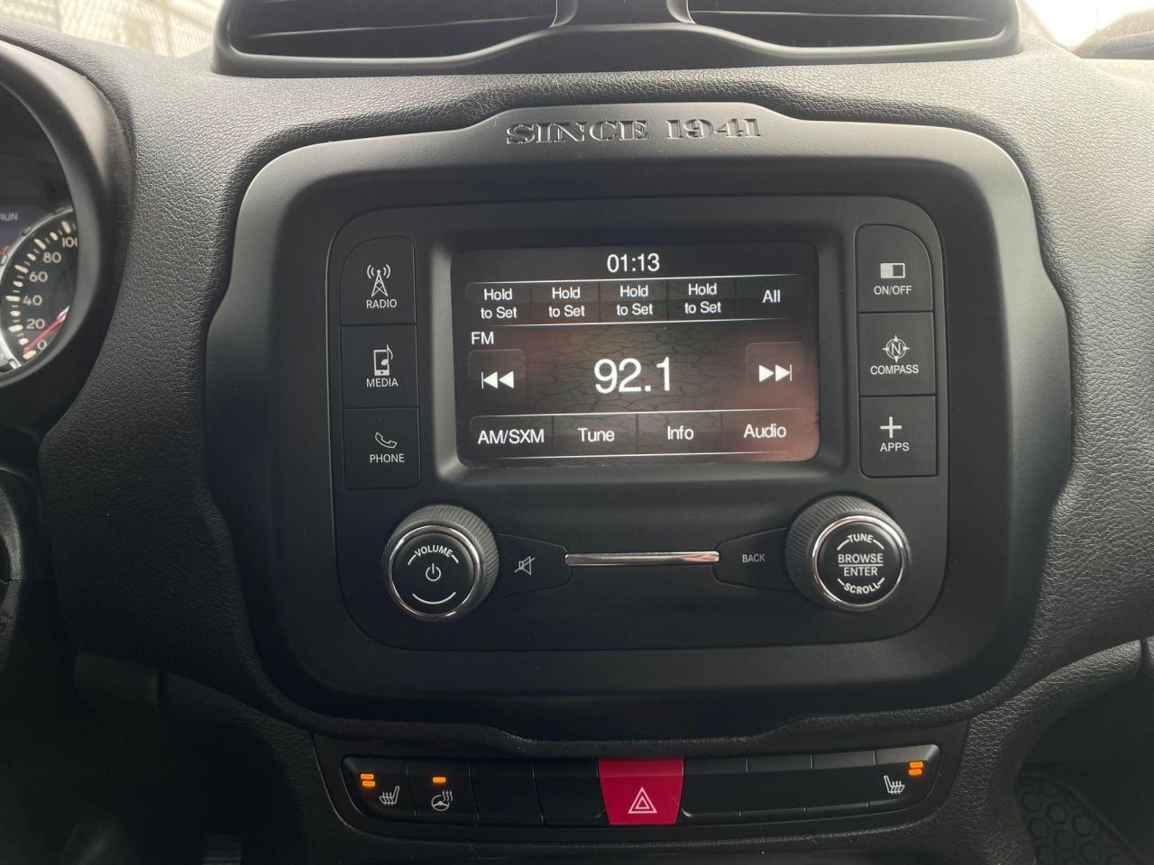 2016 Jeep Renegade Trailhawk *AWD, BACKUP CAM, HEATED SEAT &STEERING* - Photo #15