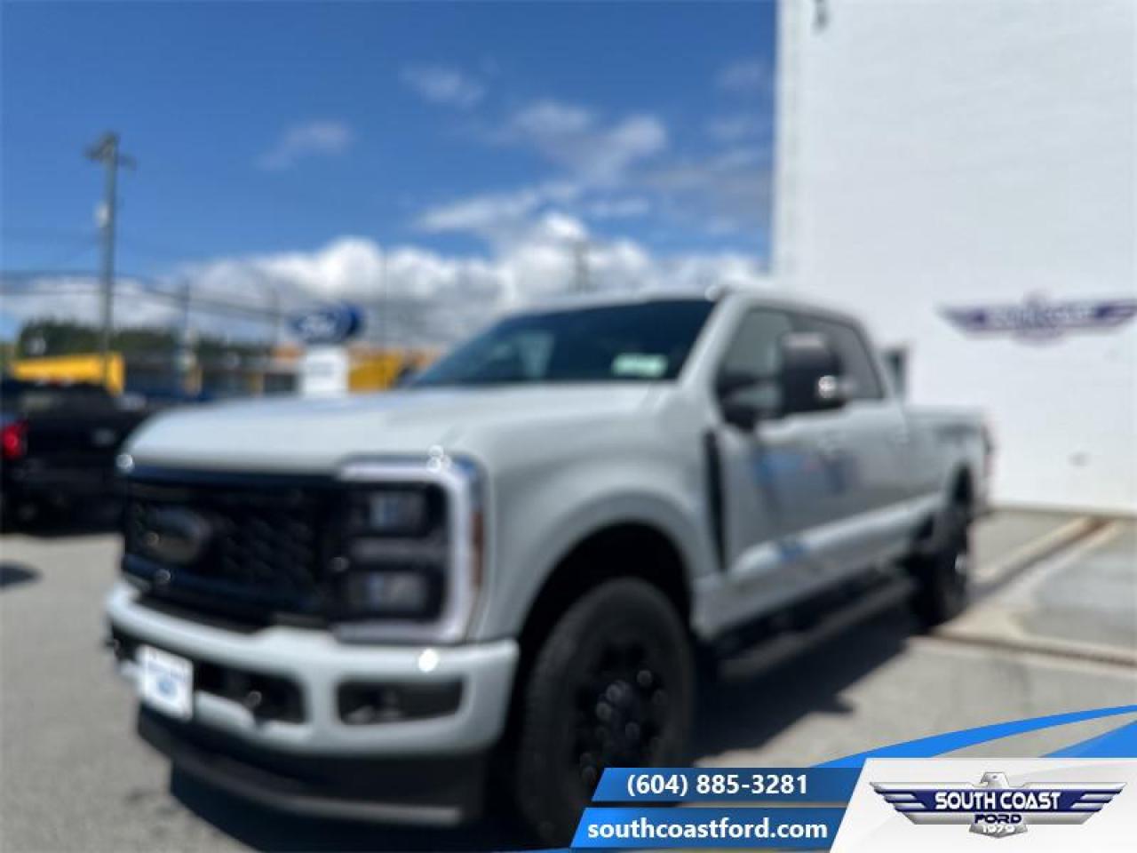 New 2025 Ford F-350 Super Duty XLT  - Diesel Engine for sale in Sechelt, BC