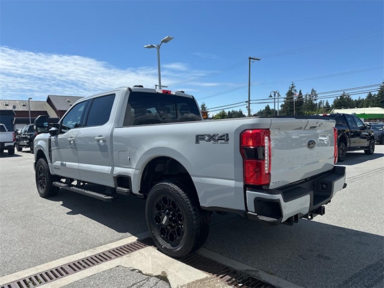 2025 Ford F-350 Super Duty XLT  - Diesel Engine Photo2