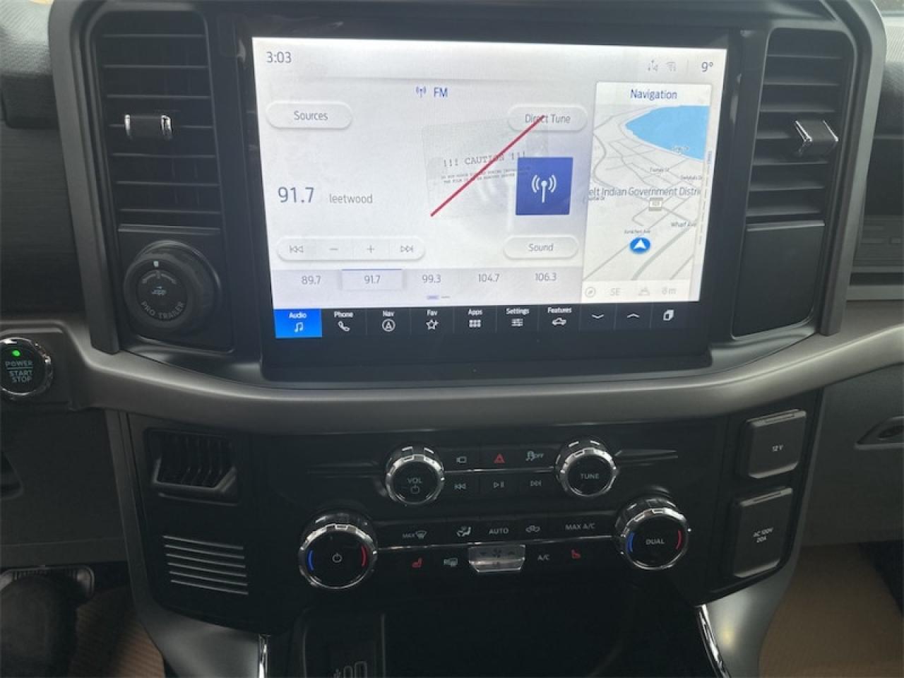 2025 Ford F-150 Lightning XLT  - Tailgate Step Photo5