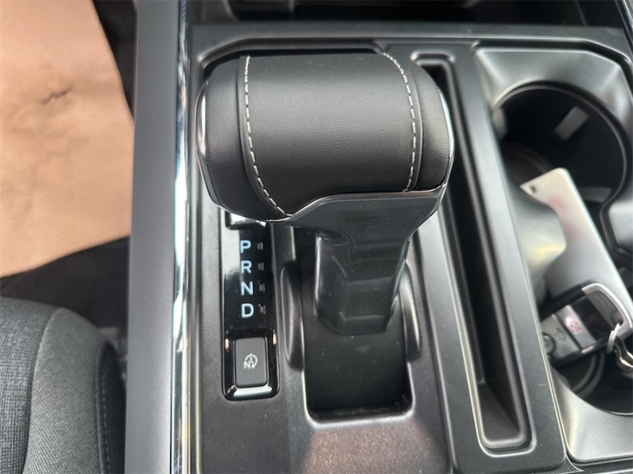 2025 Ford F-150 Lightning XLT  - Tailgate Step Photo5