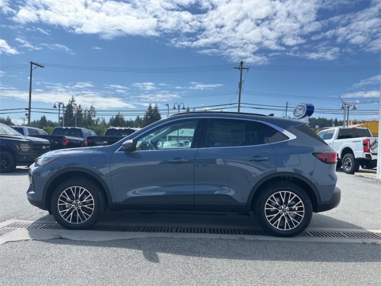 2025 Ford Escape PHEV  - Sunroof - 360 Camera Photo