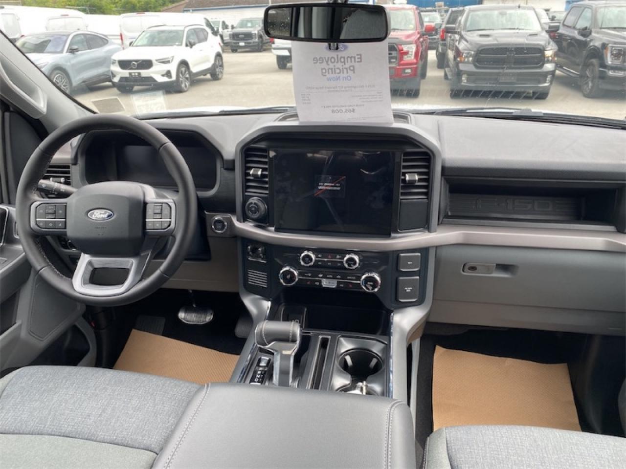 2025 Ford F-150 Lightning XLT  - Tailgate Step Photo5