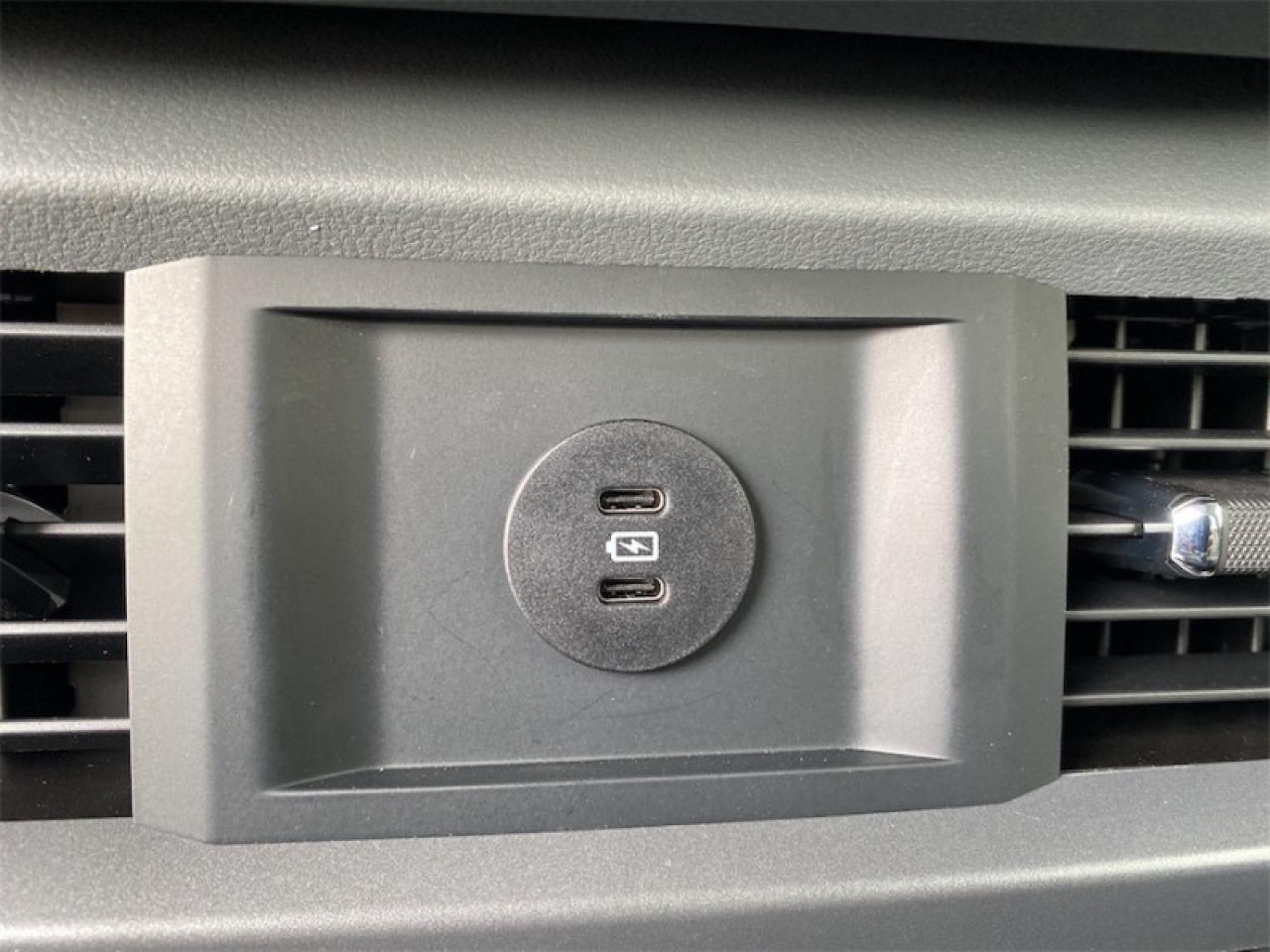 2025 Ford F-150 Lightning XLT  - Tailgate Step Photo5