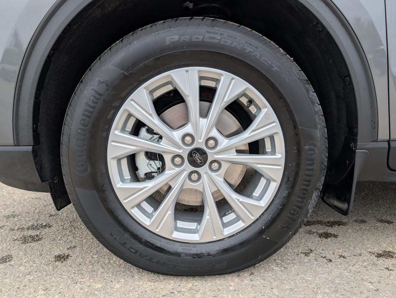 2025 Ford Escape Active Photo5