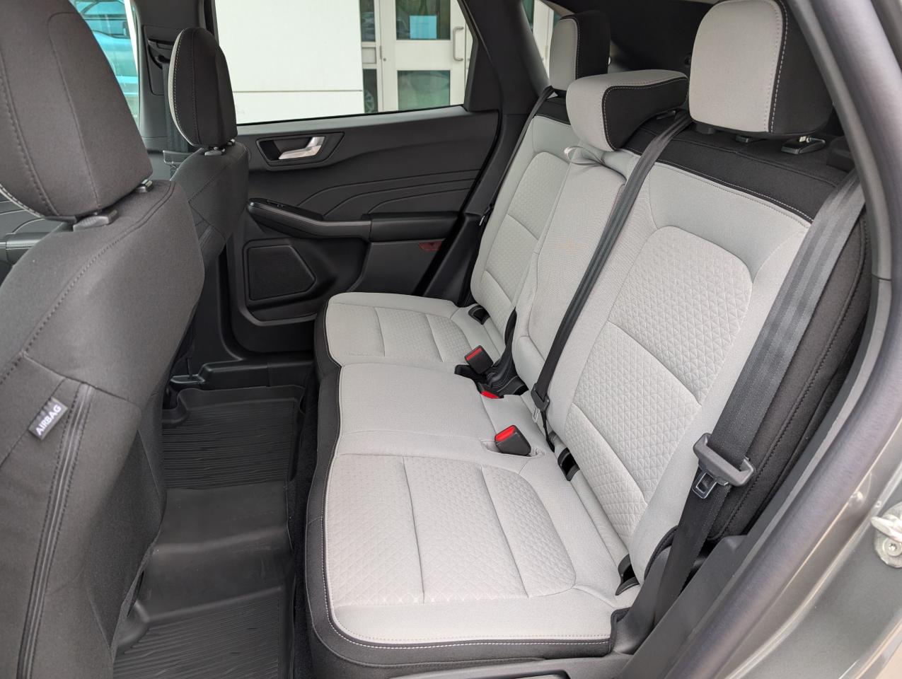 2025 Ford Escape Active Photo5