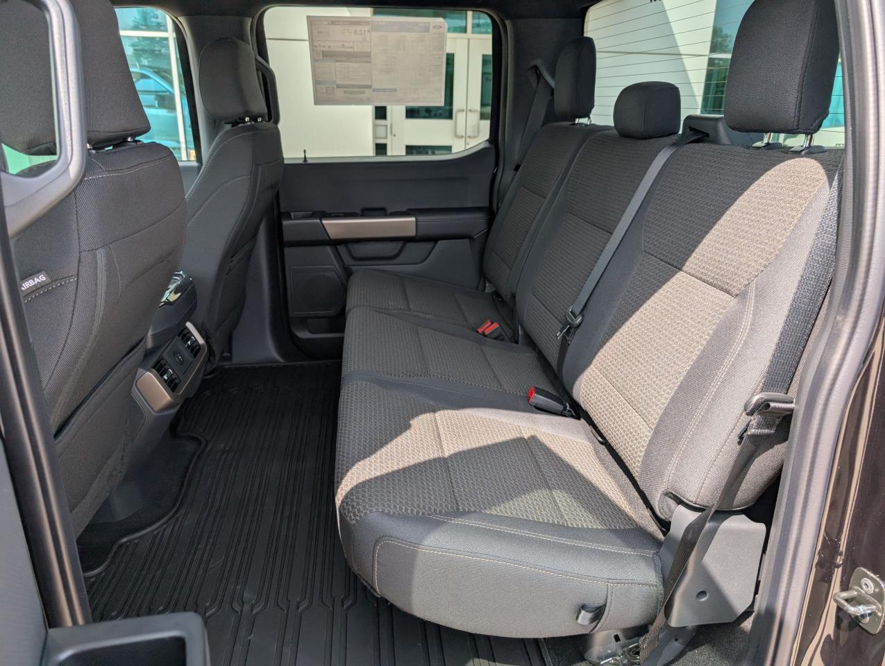 2025 Ford F-150 STX Photo5