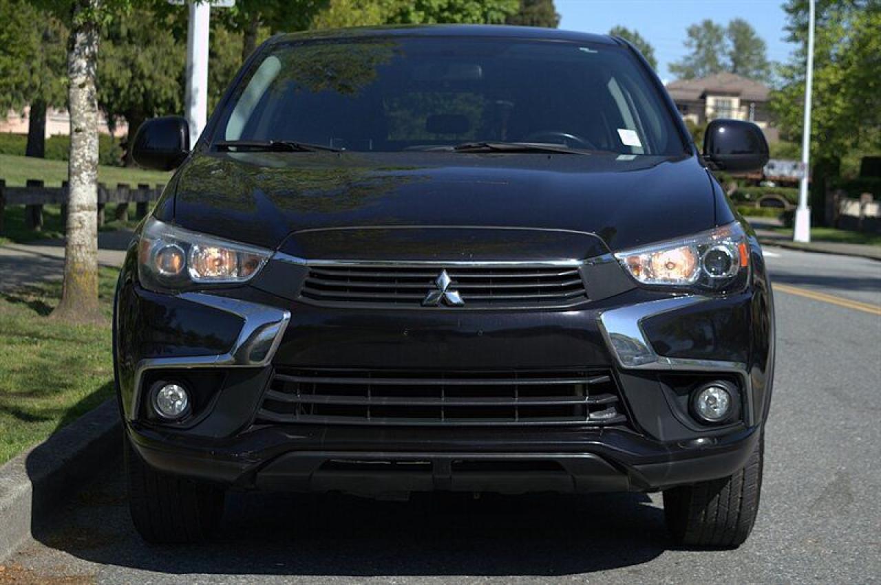 Used 2017 Mitsubishi RVR ES for sale in Surrey, BC