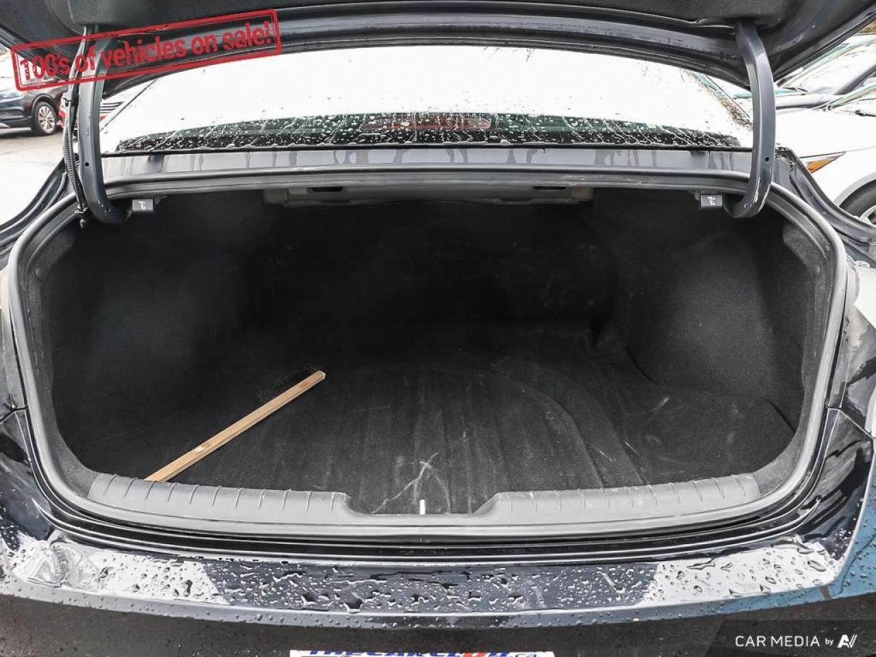 2023 Hyundai Elantra Preferred