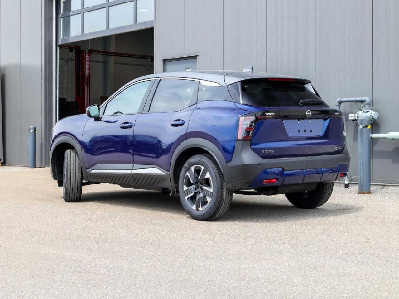 2025 Nissan Kicks SV  - Heated Seats Photo