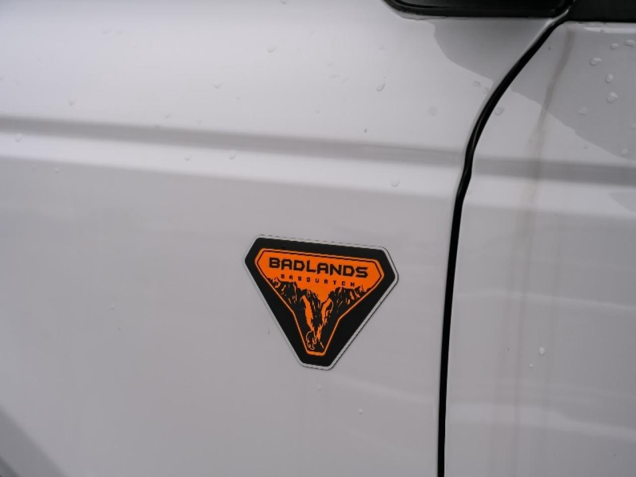 2025 Ford Bronco Badlands Photo4