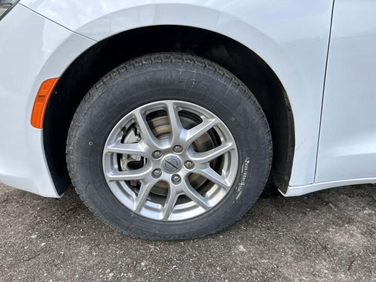 2024 Dodge Grand Caravan SXT | Heated Seats | Apple Carplay Photo