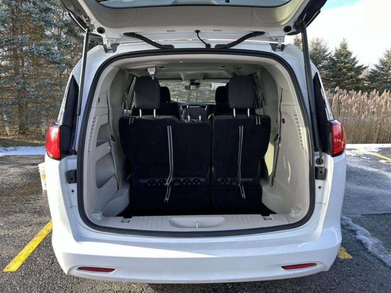 2024 Dodge Grand Caravan SXT | Heated Seats | Apple Carplay Photo