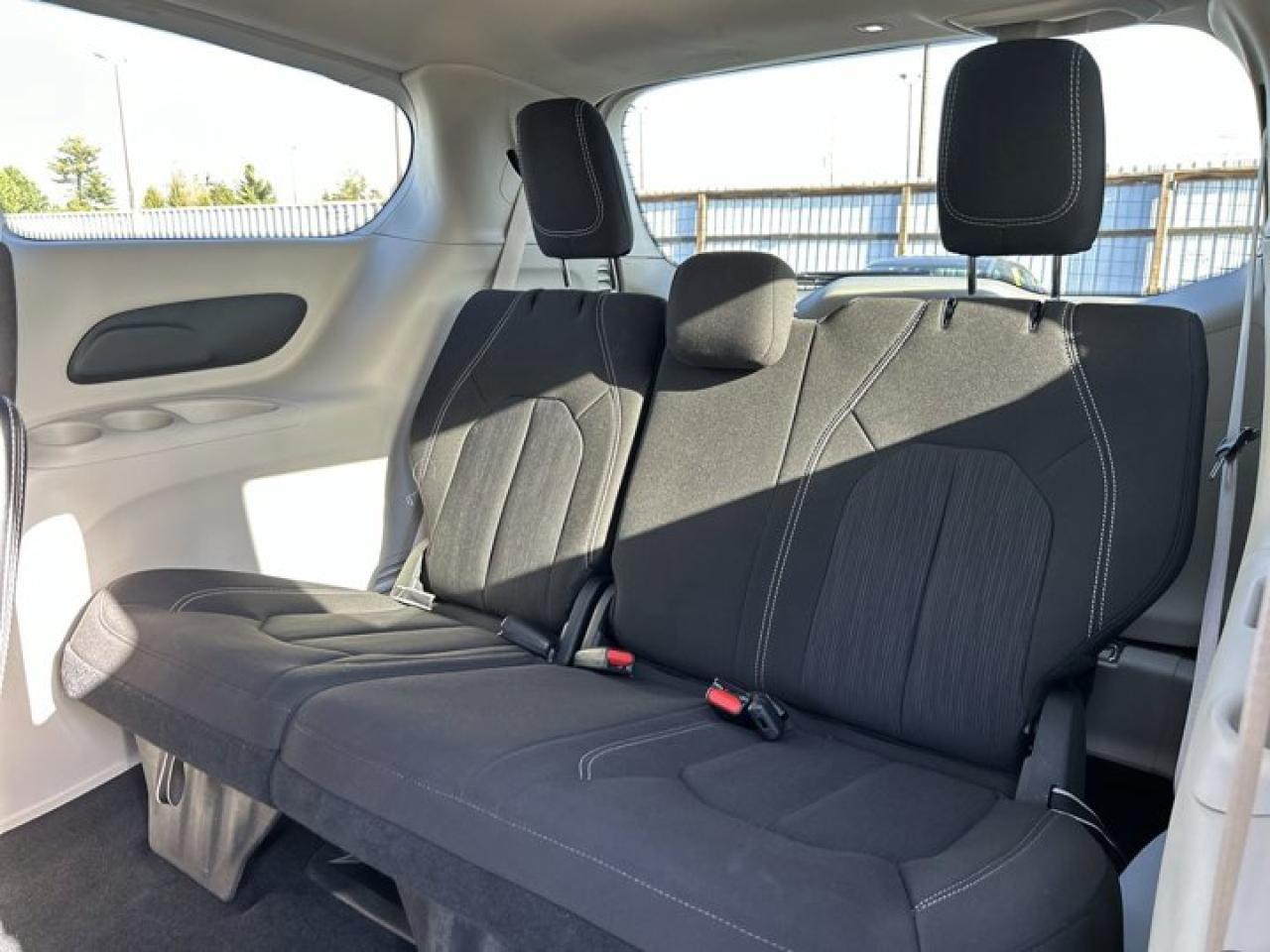 2024 Dodge Grand Caravan SXT | Heated Seats | Apple Carplay Photo