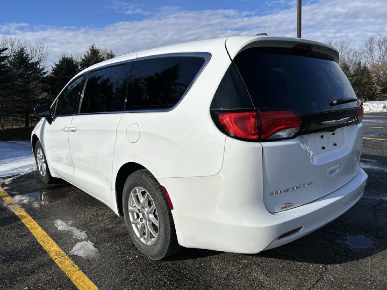 2024 Dodge Grand Caravan SXT | Heated Seats | Apple Carplay Photo