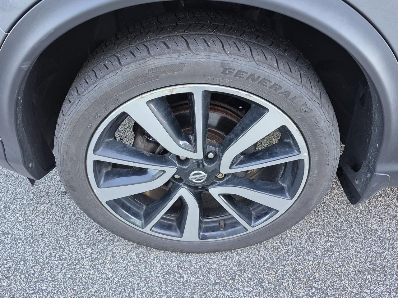 2019 Nissan Qashqai SL Photo35