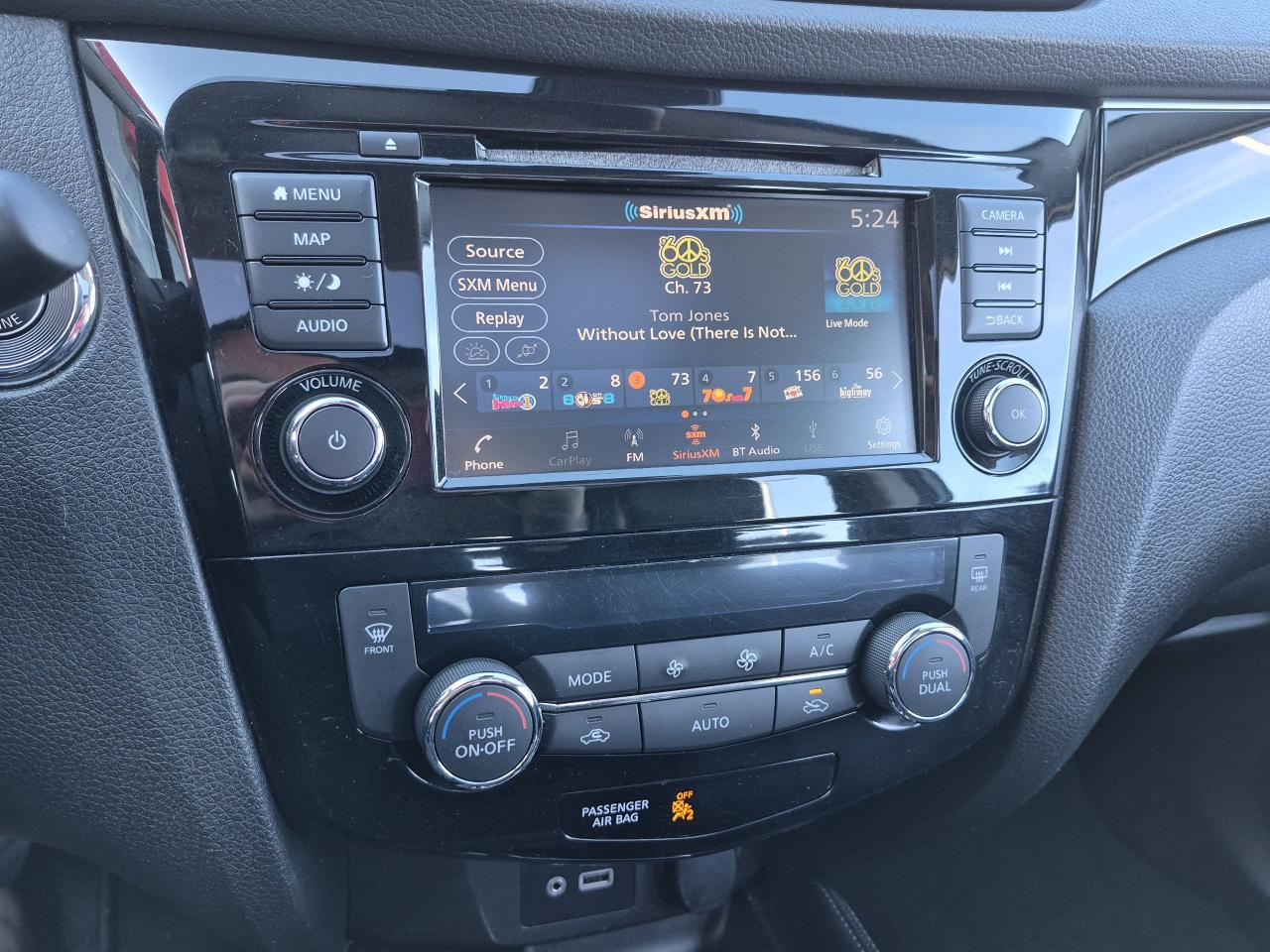 2019 Nissan Qashqai SL Photo9