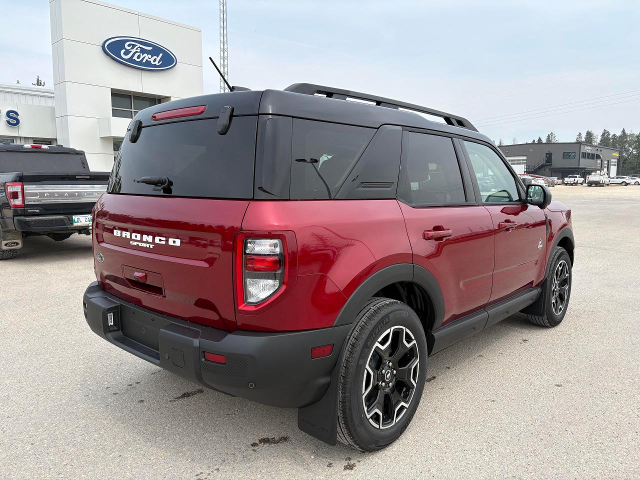 2025 Ford Bronco Outer Banks 4X4 Photo4
